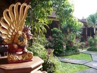Puriartha - Chse Certified 3* Ubud